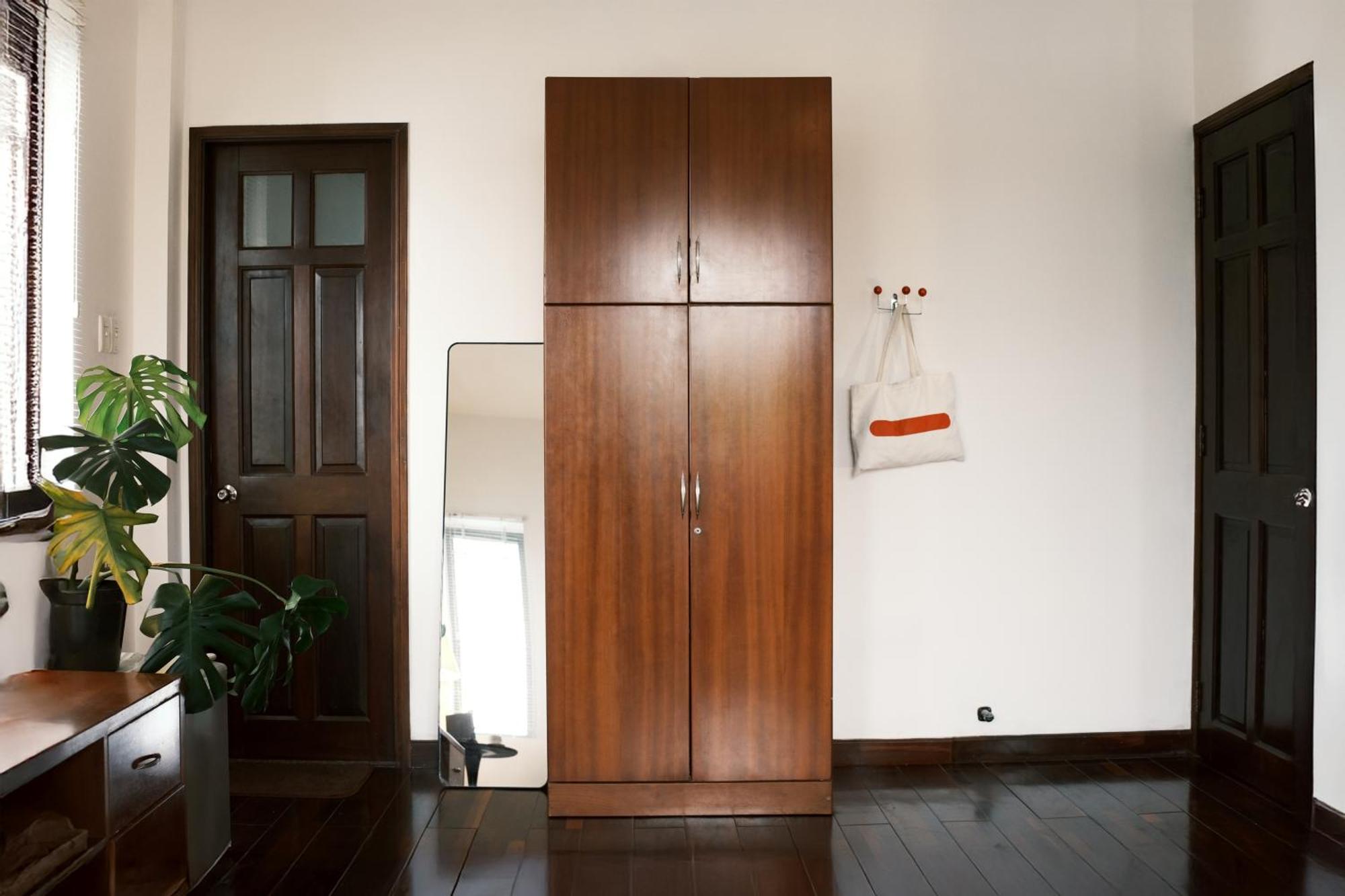 Bright, Calm & Work-ready Space - Eventually